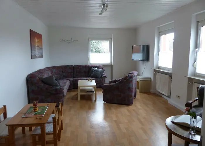 Gefaehrten Апартаменты Oberhausen (Sudliche Weinstrasse)